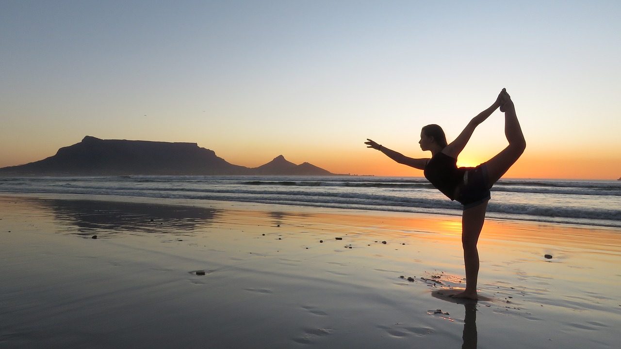 2020 Vinyasa Yoga Midnight Class